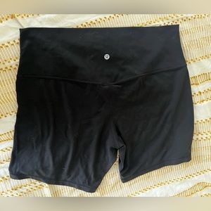 Lululemon align high rise shorts 6”